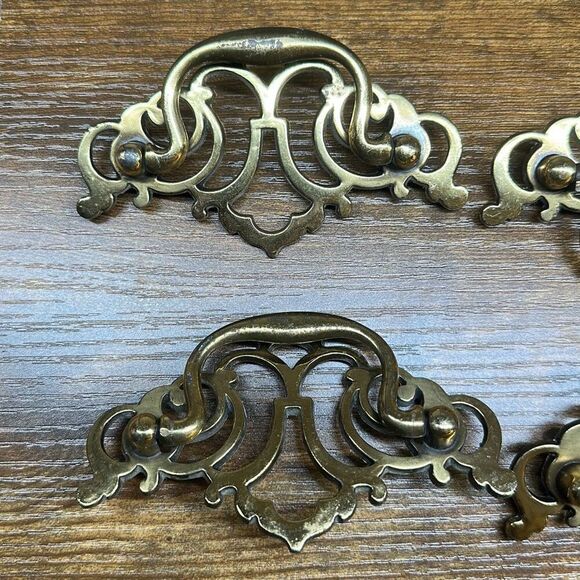 Vintage Brass Metal Drawer Pulls KBC N19354 Set Of 8 Batwing Keeler Brass Co. - Picture 7 of 11